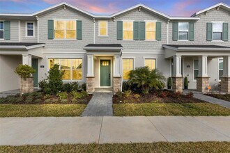 Building Photo - 1851 Pinecliff Dr