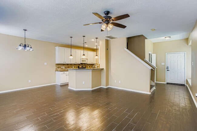 Foto del edificio - 17519 Bering Bridge Ln