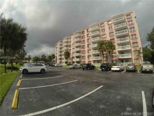 Foto principal - 1831 NE 38th St