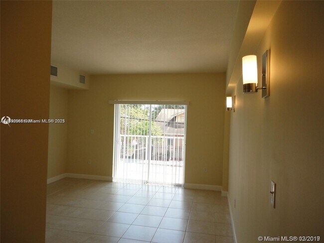 Foto del edificio - 134 SW 7th Ave