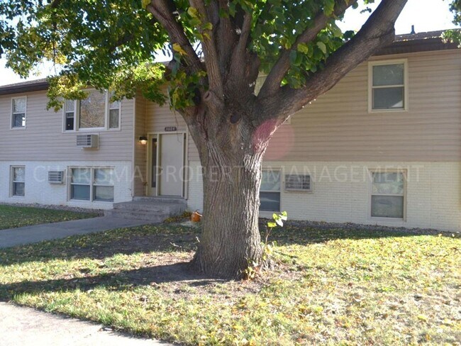 Foto del edificio - 2 BD - WHEN LOCATION, COMMUNITY AND PRICE ...