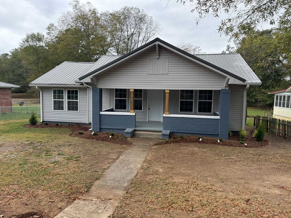 Foto principal - 806 Jacksonville St