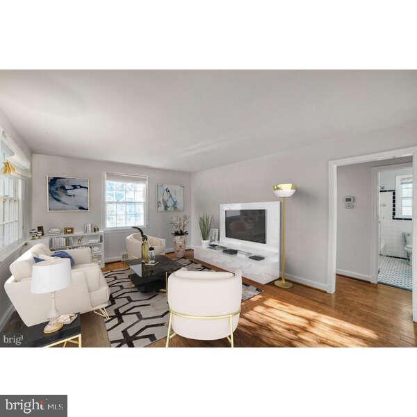 Foto del edificio - 601 N Oak St