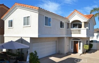 Building Photo - 2203 Harriman Ln