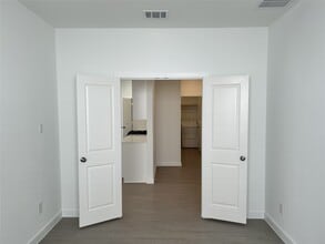 Building Photo - 8306 Amber Summit Ln