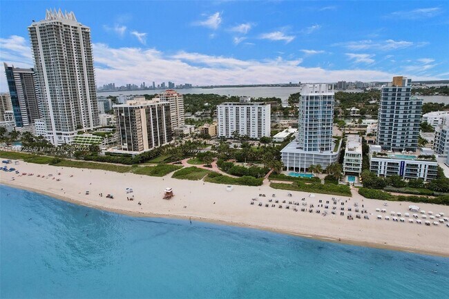 Building Photo - 6450 Collins Ave