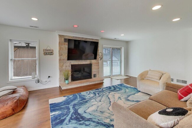 Foto del edificio - 1127 Timber Trails Rd