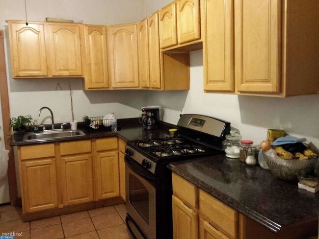 Foto del edificio - 3 br, 1 bath House - 5345 Darrah St