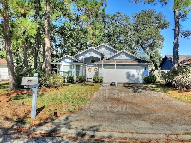 Building Photo - 3593 Mandarin Woods Dr N