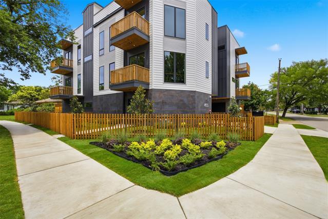 Foto del edificio - 4605 Belmont Ave