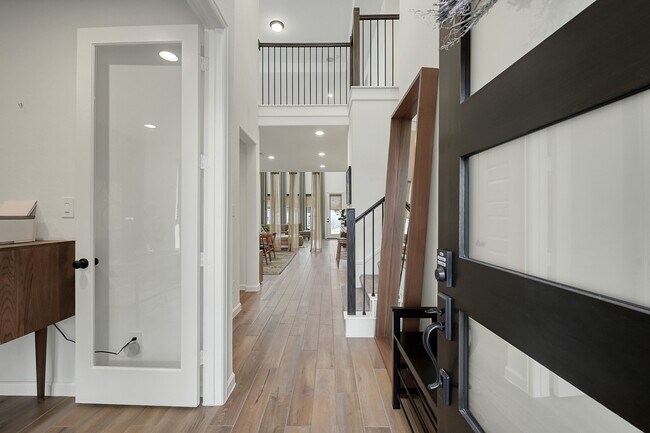 Foto del edificio - 647 Sand Branch Dr