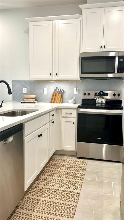 Foto del edificio - 9686 Peace Dr