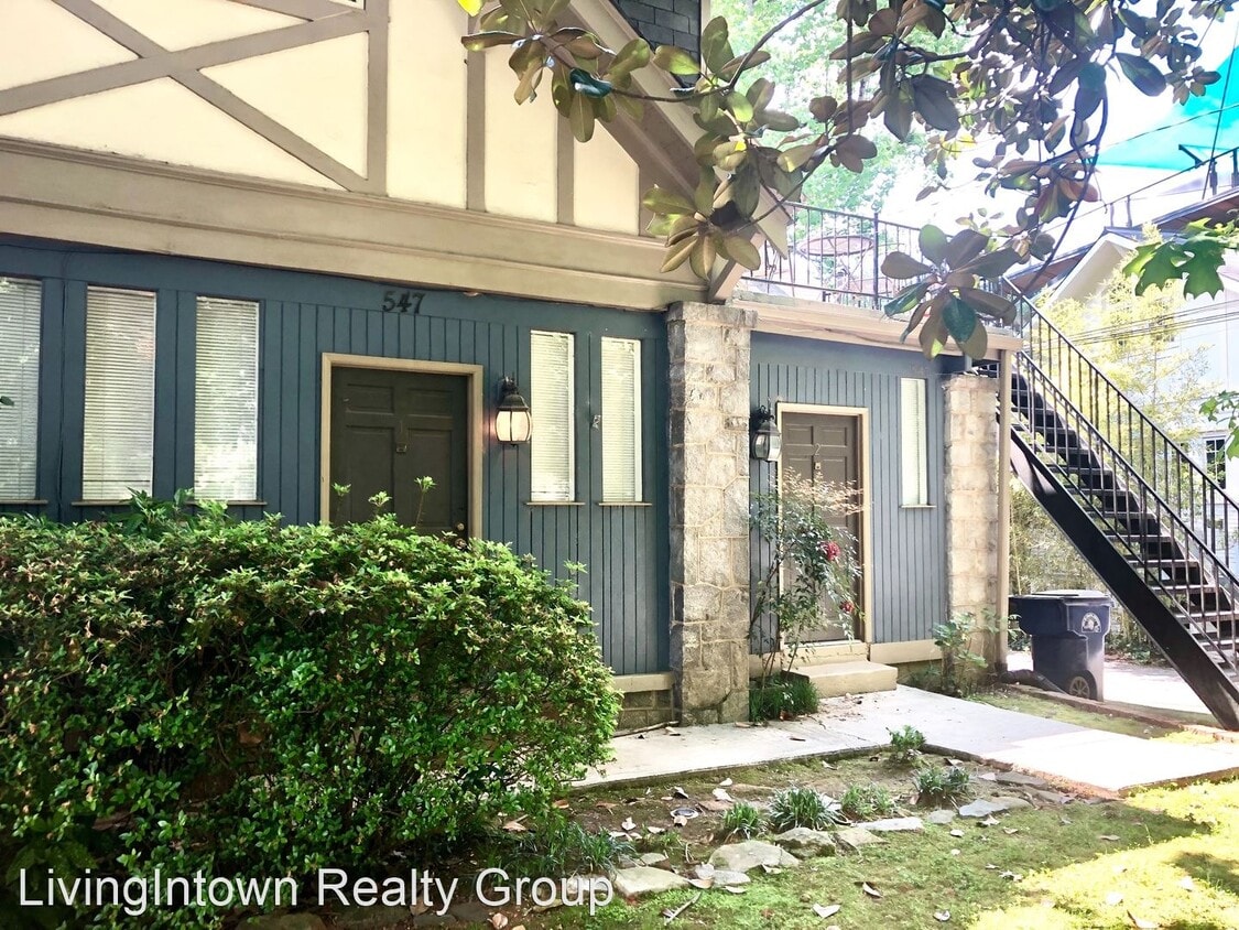 Primary Photo - 547 Elmwood Dr NE