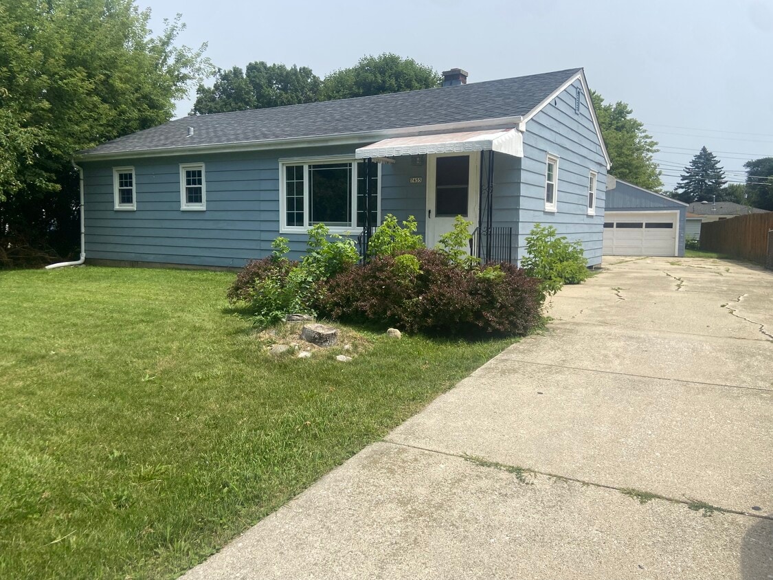 7455 Pheasant Trl, Racine, WI 53402 House Rental in Racine, WI