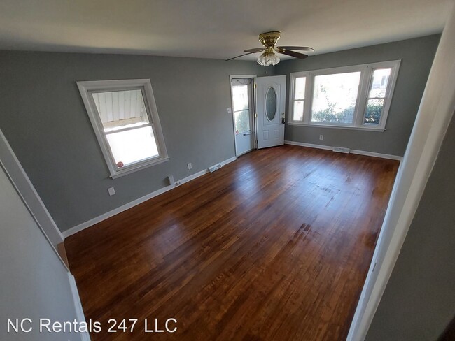 Foto del edificio - 3 br, 1 bath House - 3712 Oak Grove Ave