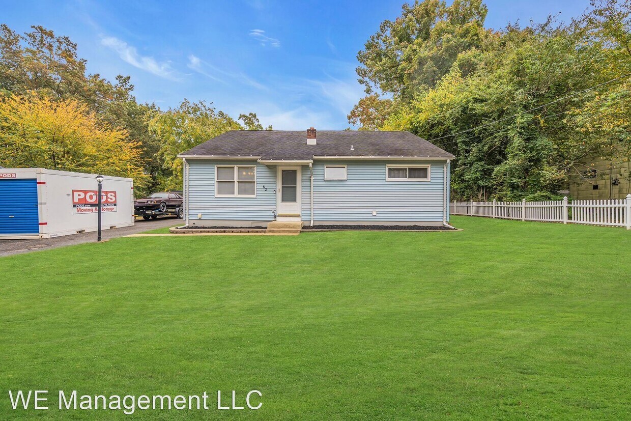 Primary Photo - 4 br, 1 bath House - 62 Ronald Rd