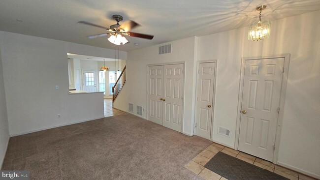 Building Photo - 2441 Old Farmhouse Ct