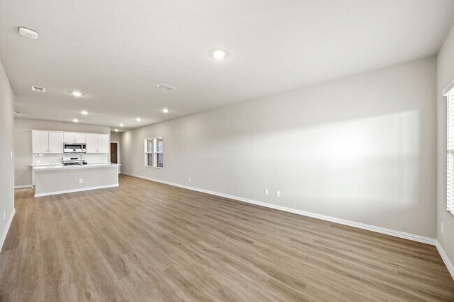 Foto del edificio - 607 Clover Crk Dr