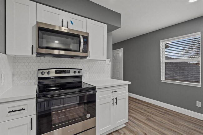 Foto del edificio - 2015 Rosalee St