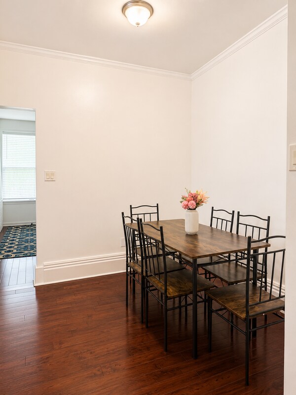 Foto del edificio - 1623 66th St