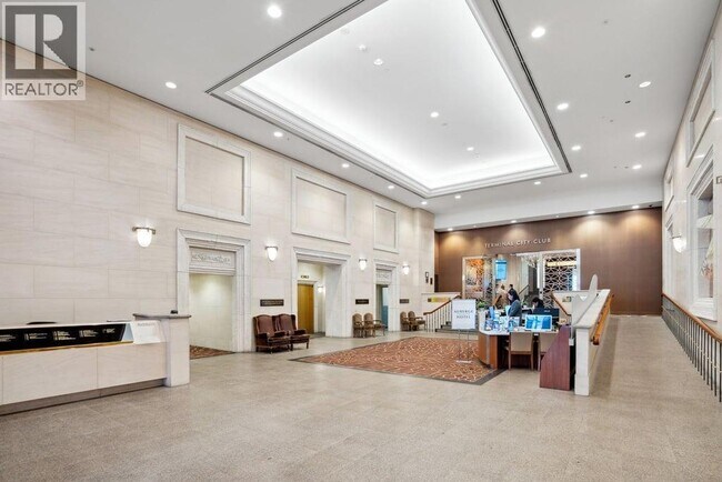 Photo du bâtiment - 837 W Hastings St