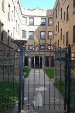 Building Photo - 6341 N Magnolia Ave