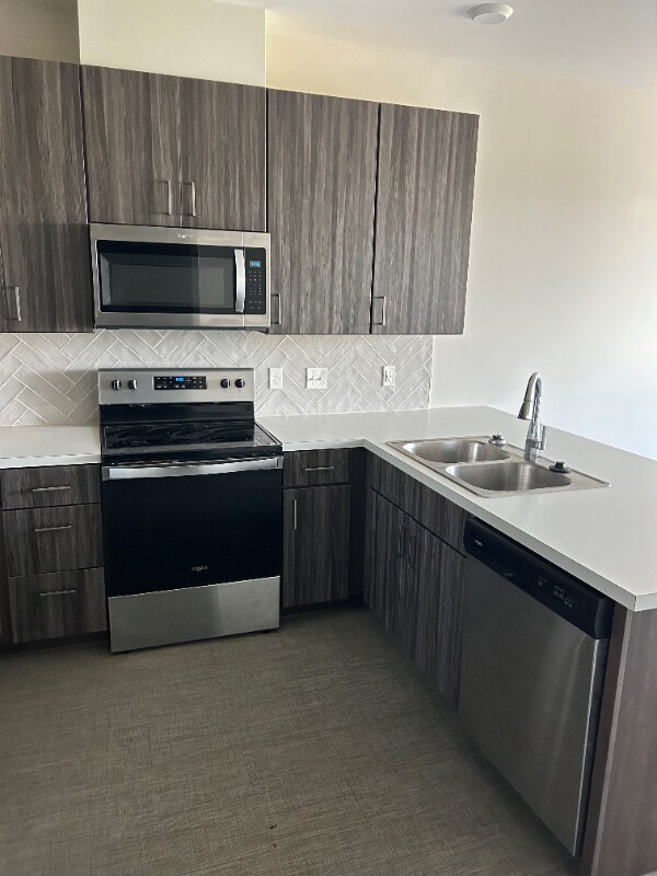 Foto del edificio - 636 First St NW