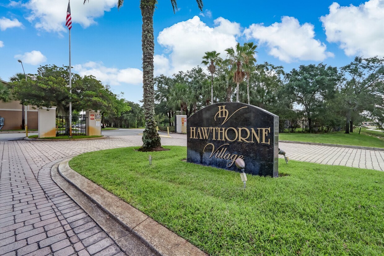 Foto principal - 2433 Barley Club Dr