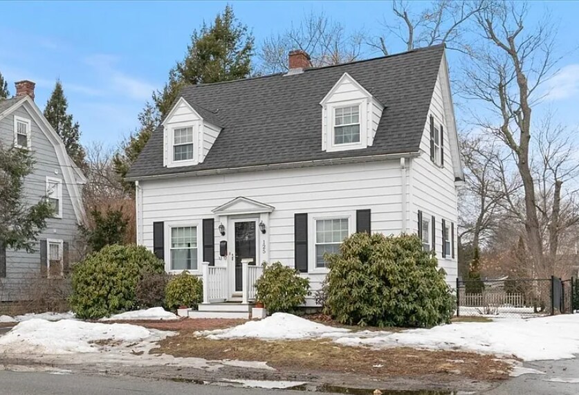 Foto principal - 125 Kingsbury Ave