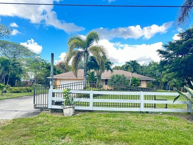 Building Photo - 8251 Bowie Way