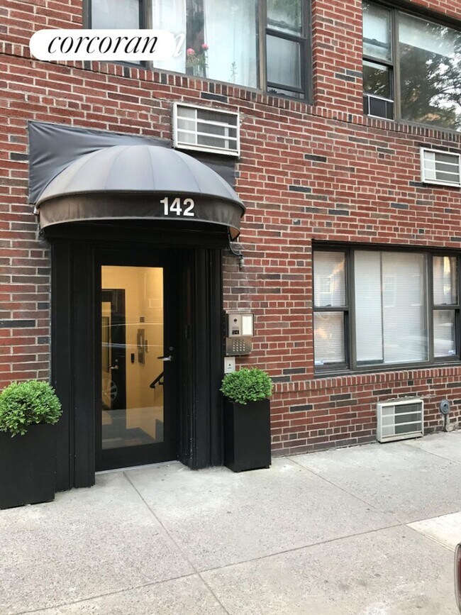 Foto del edificio - 142 Hicks St