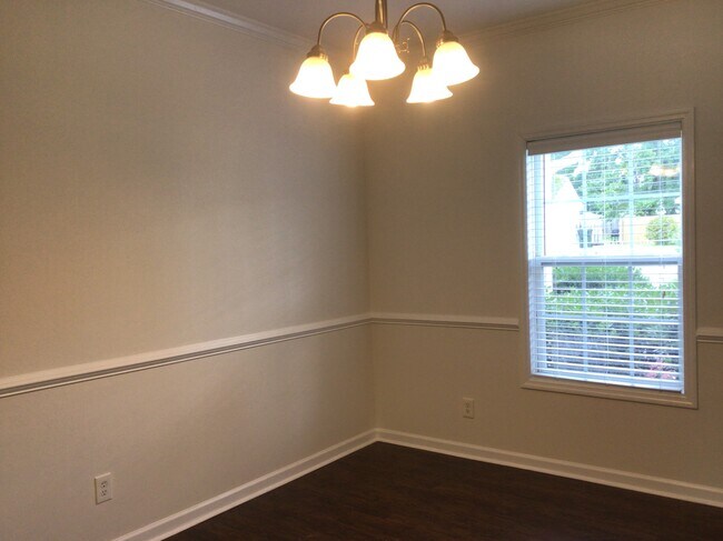 Building Photo - 115 Egret Lane