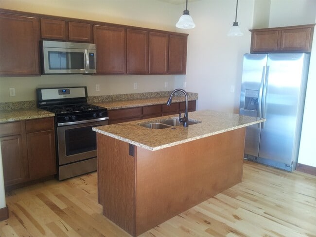 Building Photo - 3697 Laduke St