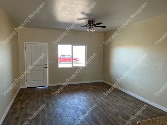 Building Photo - Duplex For Rent Arizona City 2 bed 2 bath