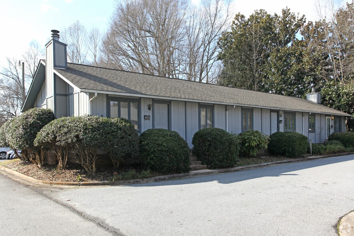 Colony Garden Apartments Salisbury, NC
