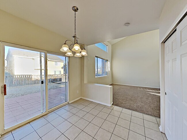 Building Photo - 5135 Pelican St