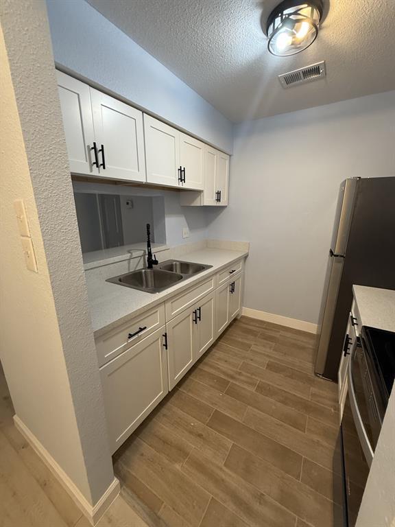 Building Photo - 12662 Ashford Meadow Dr