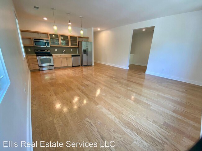 Foto del edificio - 1 br, 1 bath House - 4469 RAINBOW BLVD.
