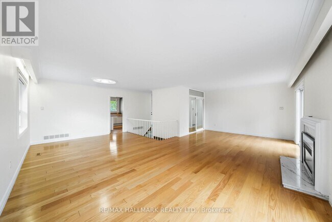 Building Photo - 109 Banstock Dr