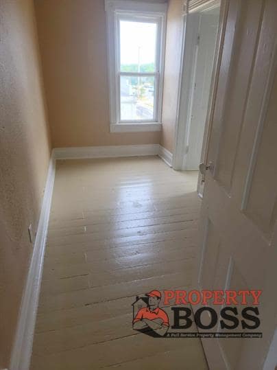 Building Photo - 825 Wabash St