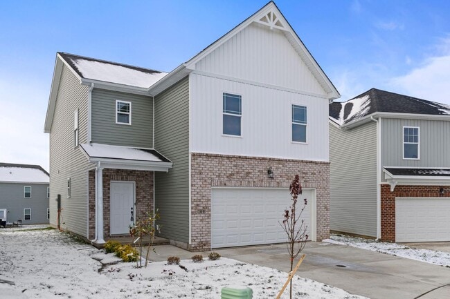 Photo - 109 Lambert Fld House