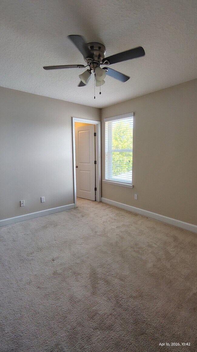 Foto del edificio - 15672 Tisons Blf Rd