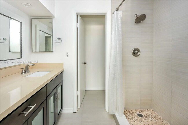 Foto del edificio - 8299 Balgowan Rd