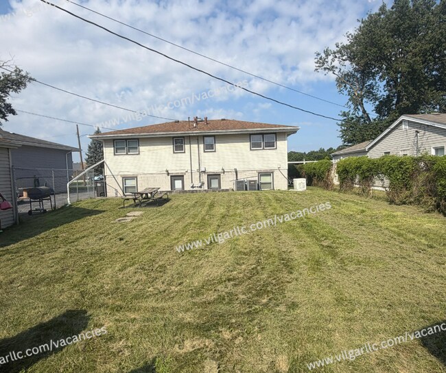 Foto del edificio - 2043-2043 Union St