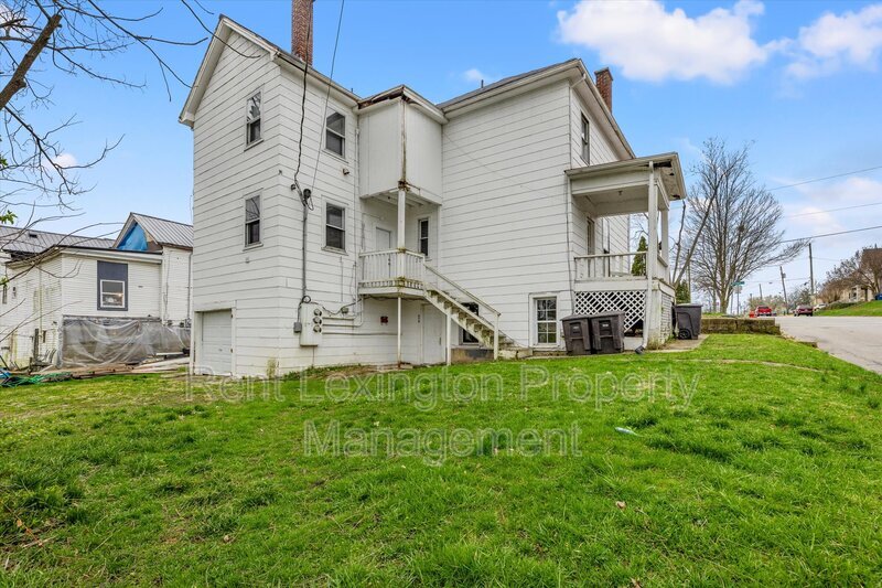 45 S Highland St, Winchester, KY 40391 Condo for Rent in Winchester