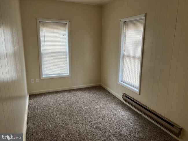 Building Photo - 3502 Littlestown Pike