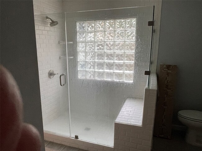 Building Photo - 6674 Sylvan Rd