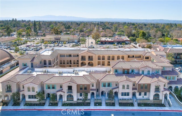 Building Photo - 501 W Foothill Blvd