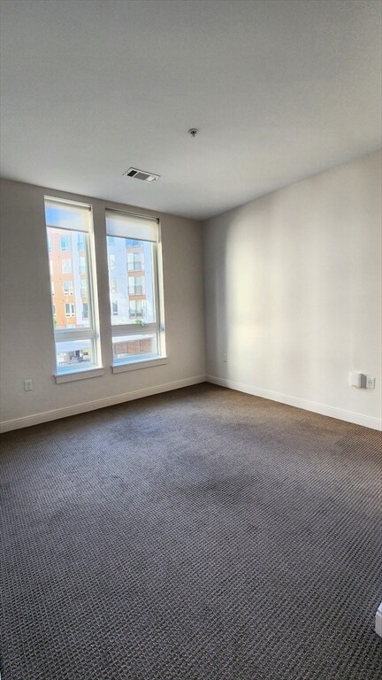 Foto del edificio - 275 2nd Ave