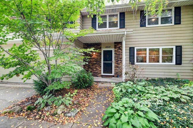 Building Photo - 4517 Stein Ave